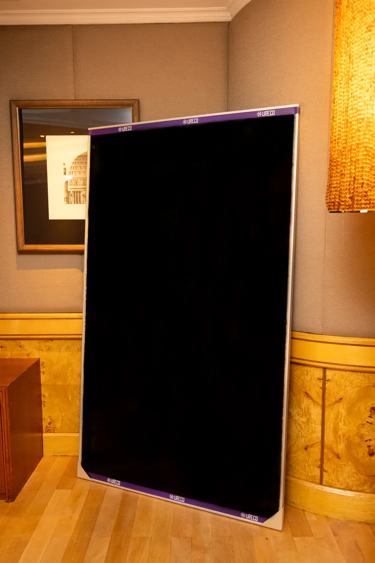 聯合再生能源將在能源週期間首度曝光台灣首款大尺寸鈣鈦礦矽晶疊層型 TOPCon 太陽能模組。業者提供