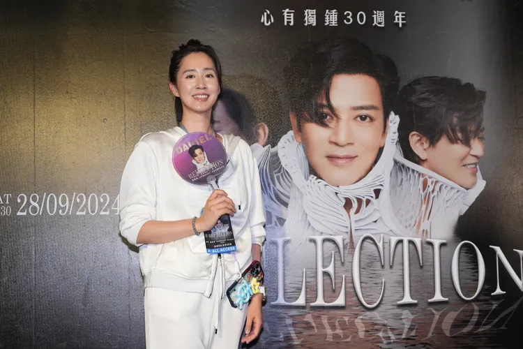 陳曉東老婆現身媒體背板。彭欣偉攝