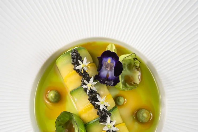 冷前菜「櫛瓜 毛豆 柚子胡椒」。業者提供