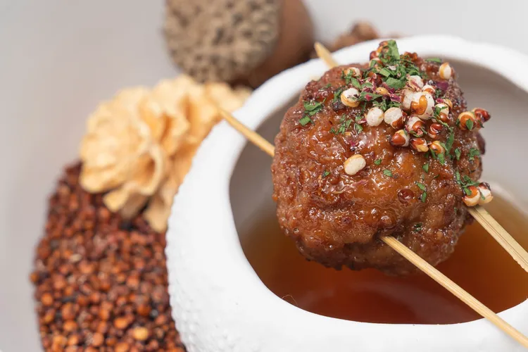 開胃小點「赤味增 藜麥 荸薺」。業者提供