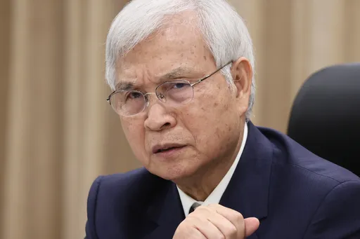 怕日本泡沫、美國次貸重演！央行打炒房　楊金龍坦言：壓力是前6次總和