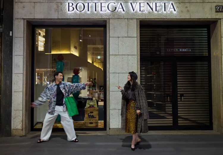 舒淇（右）與楊祐寧的合影相當俏皮可愛。品牌提供