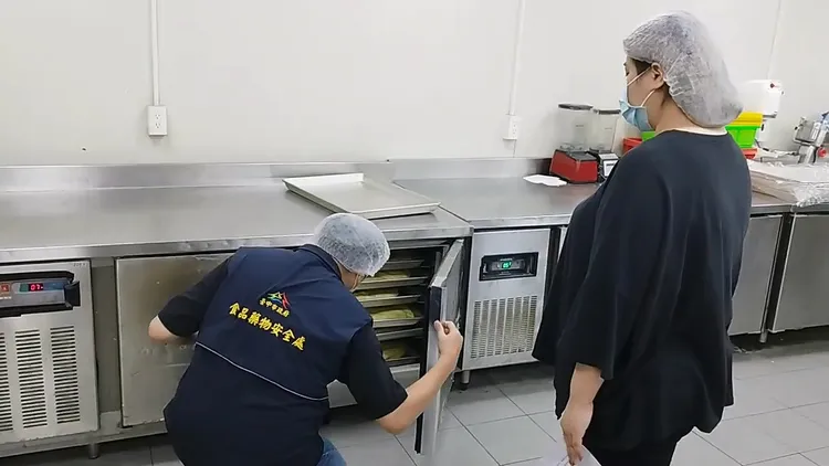 台中市食安處稽查不二糕餅廚房，未發現明顯缺失。市府提供