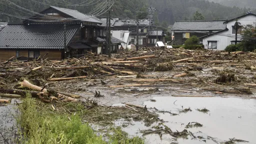 游日请注意!日本石川降「破纪录大雨」 东北至九州将有强降雨