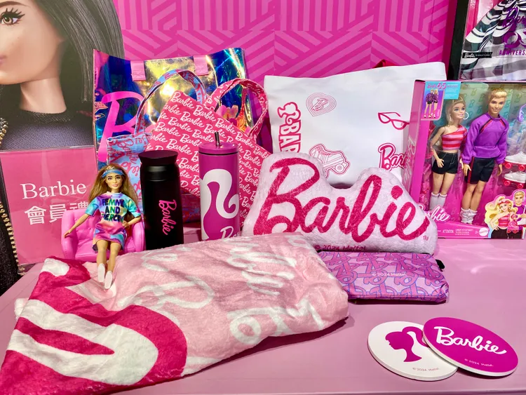 Global Mall週年慶檔期找來芭比聯名，全台各館將推出粉紅系列商品。莊偉祺攝

