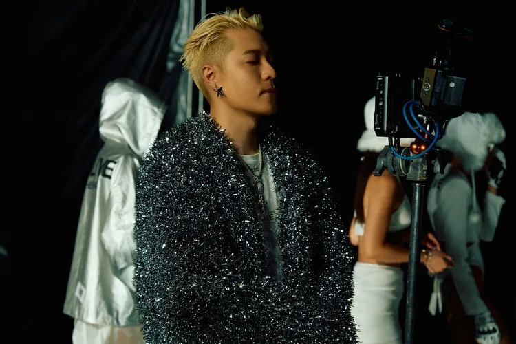 周湯豪工作親力親為，遇到自己喜歡的事就是拼命三郎。祝你好命創意有限公司提供