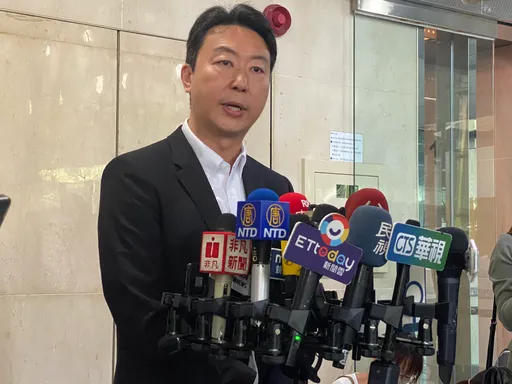 上工第一天就被嗆聲!陳世凱遭質疑太年輕接交長 舉例連戰、葉菊蘭回應