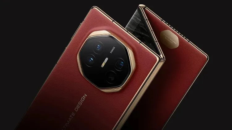 華為推出全球首支三摺疊手機Mate XT。翻攝自華為官網