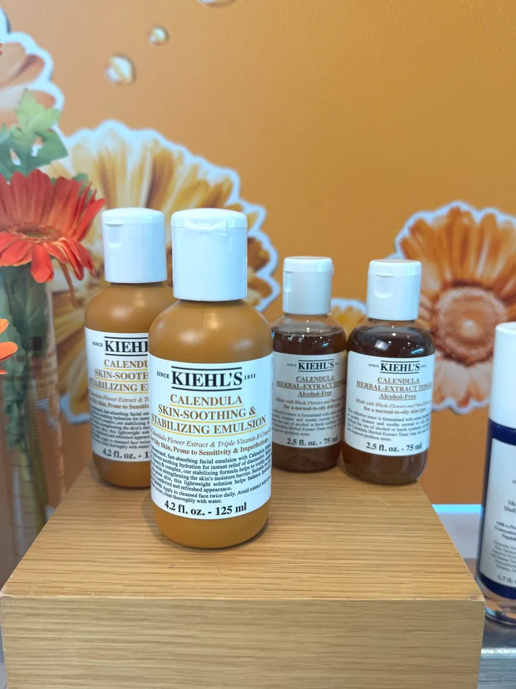 預購會限定金盞花保濕豪華雙入組，125ml金盞花B群保濕乳液*2 +75ml金盞花植物精華化妝水*2，3780元（價值5130元）。張家玲攝
