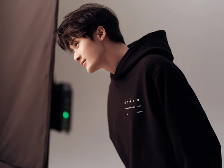 檀健次拍攝HOGAN 2024秋冬形象照。品牌提供