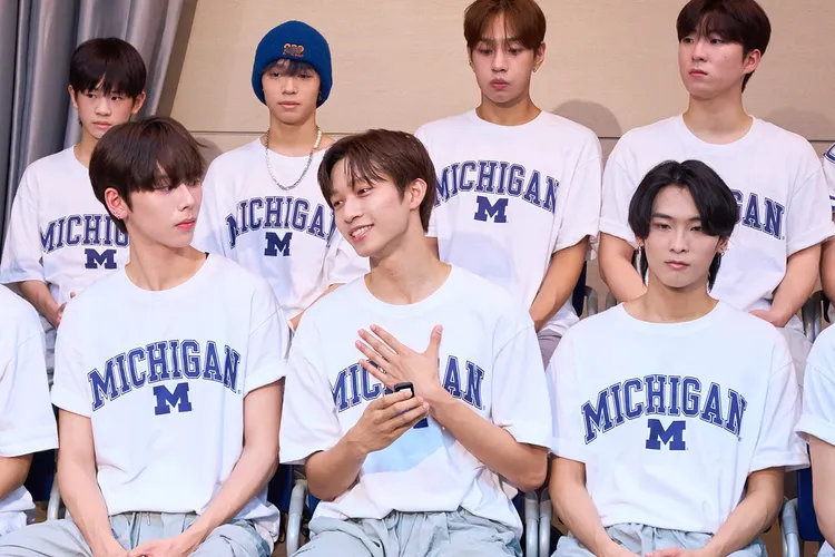 SCOOL男團選秀選手(左起擎恩、李振浩、賴耀翔)分享自己在韓國的感想。天空娛樂提供