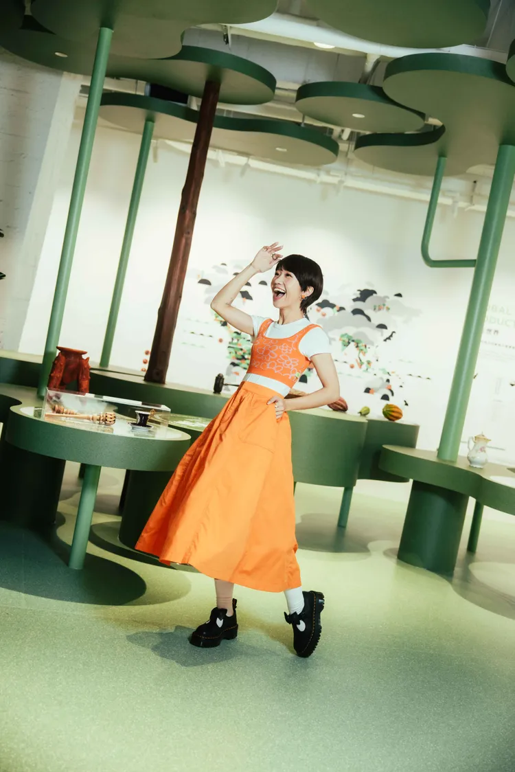 展覽最後還能在島上種下專屬的可可樹，Lulu也親自種下專屬可可樹。業者提供