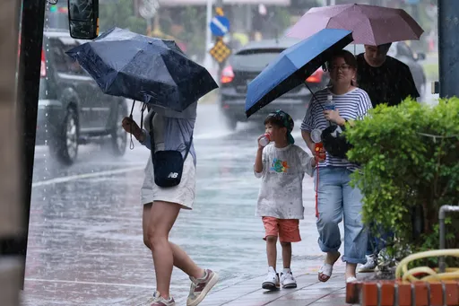 雨彈炸中秋！14縣市大雨特報　暴雨警戒區曝