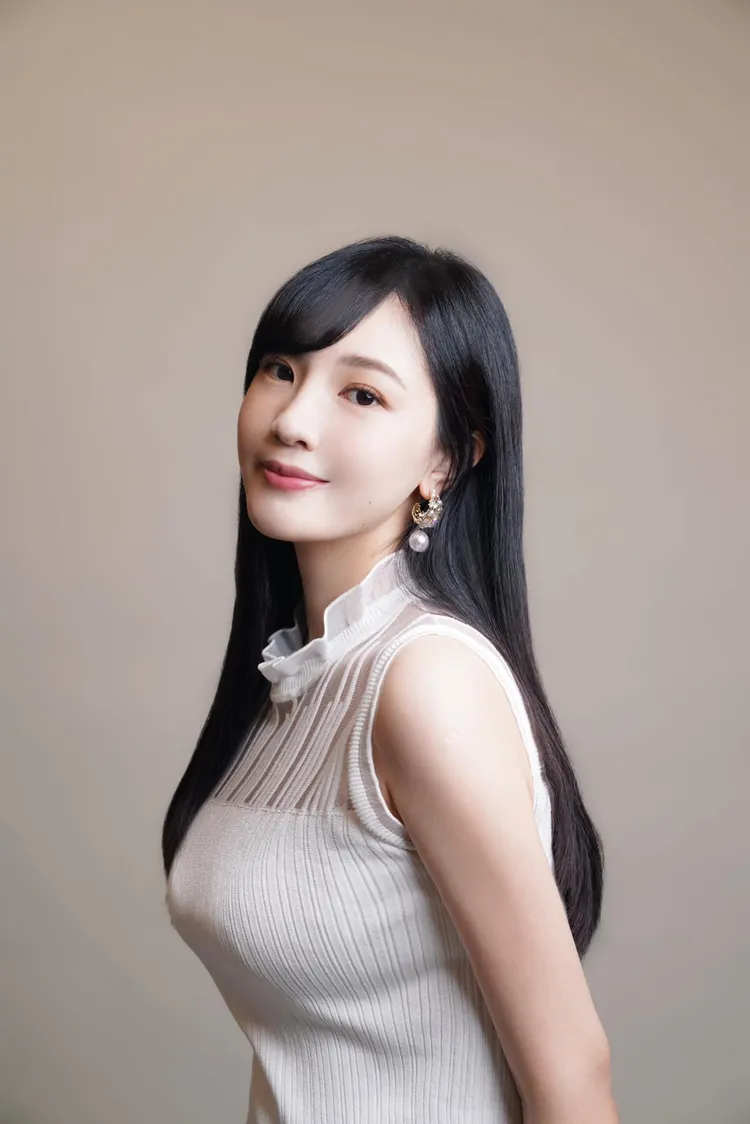 虞承璇成功甩肉25公斤，亮麗回歸主播台。翻攝虞承璇臉書