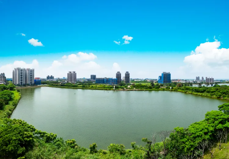 傳佳樂雄踞流星潭萬坪湖景第一排，享受浩瀚湖畔風光