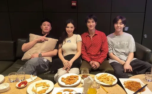 王力宏與潘瑋柏聚餐冒出「新女友」？！美艷女子火速被起底