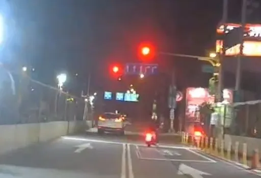 科技公司女職員月薪4萬卻拒繳萬元罰單　桃園分署扣她存款追欠繳罰鍰