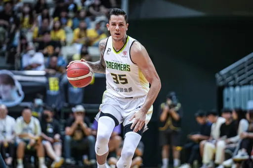 前PLG帥哥洋將卡拉曼驚傳死訊 年僅34歲遭酒駕衝撞離世