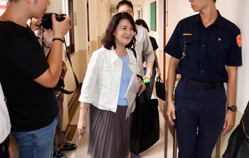 柯市府前社會局長曝「專業被踩在腳下」 吳思瑤批:釀成很多爭議弊案