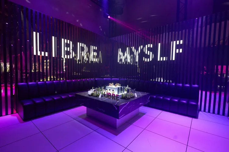 YSL奢光派對不羈香氛Lounge。品牌提供