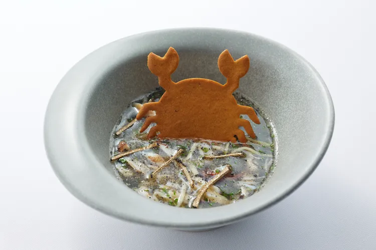 秋蟹黑松露牛肝菌茶碗蒸。業者提供