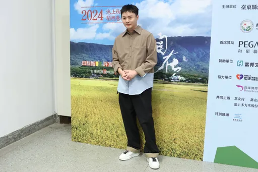 金曲歌王許富凱怎麼了! 手抖不停激瘦4公斤褲子瘦到掉下來