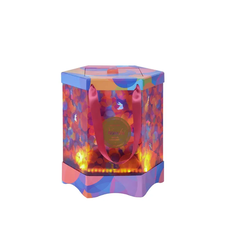 Venchi中秋璀璨燈籠禮盒，5520元。品牌提供