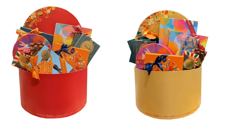 Venchi花月同慶禮籃（左）6788元、Venchi彩光映月禮籃（右）9688元。品牌提供