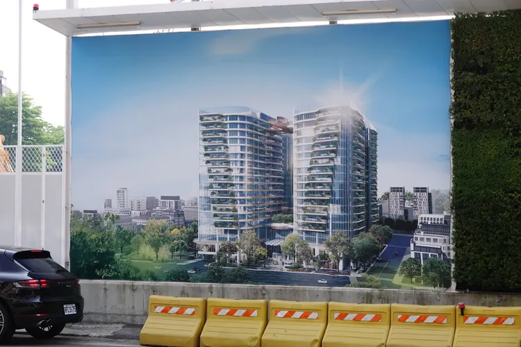 柯市府自設獎勵項目，讓「京華廣場」改建案容積率達840%，可以蓋更多樓地板面積，引發爭議。圖為京華廣場完工示意圖，莊宗達攝