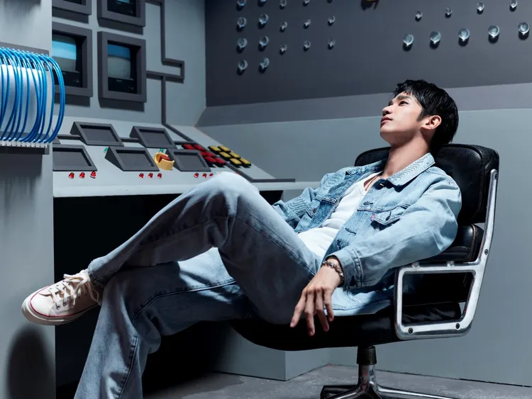 劉以豪的造型相當有鬆弛系男友感。品牌提供