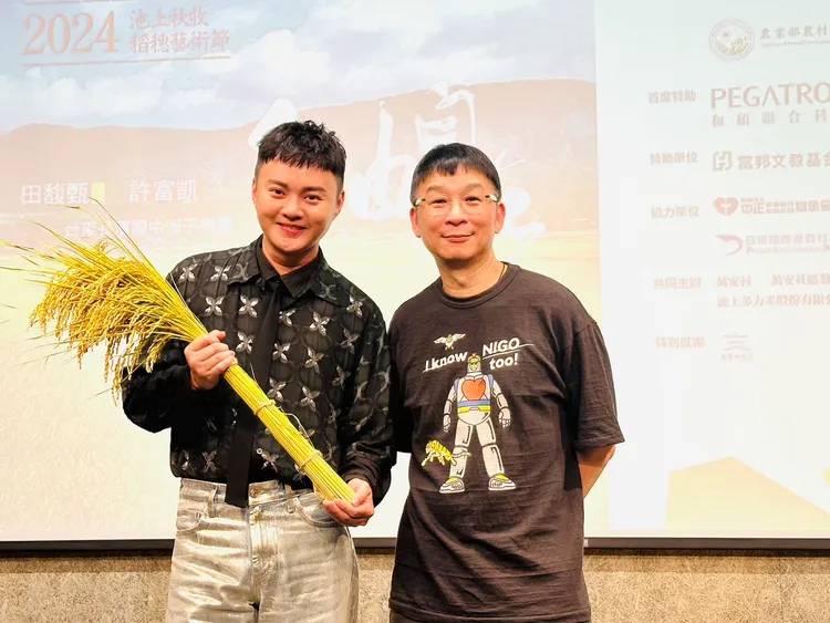 川哥此次邀許富凱到池上獻唱。林丞偉攝