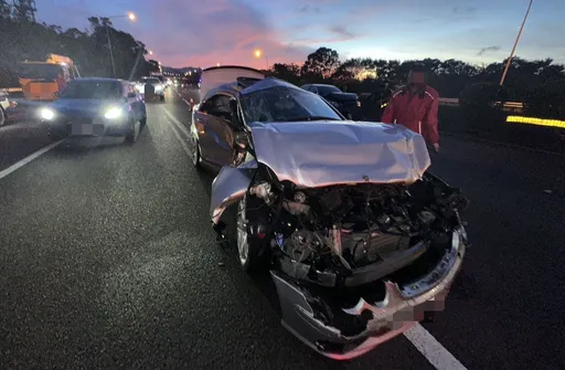 疑未保持安全車距！國3北向芎林路段4車追撞　1駕駛受傷送醫