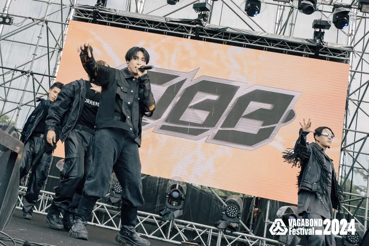 TJBB帶來出道曲《Jettin'》、動畫《青之壬生狼》片尾曲《UNBREAKABLE》等歌曲。浪人祭提供