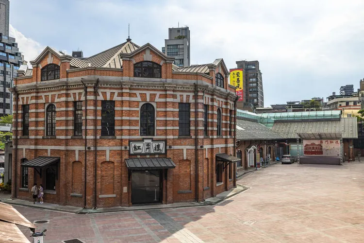 西門紅樓為目前保存最完整的市定古蹟市場建築。北市觀傳局提供