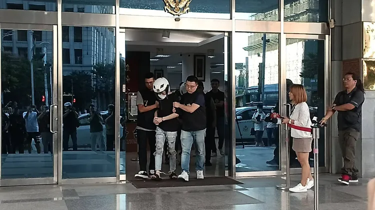 警方共逮捕4名嫌犯，其中1人未成年。民眾提供