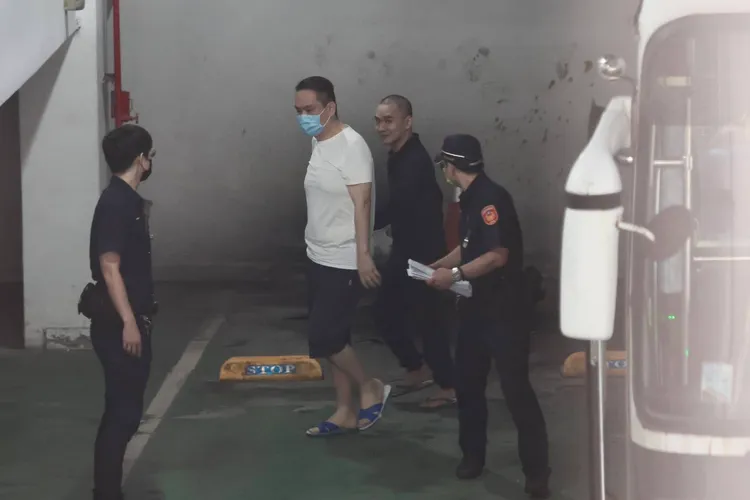 北市議員陳重文今早被提訊到北院出庭應訊。彭欣偉攝