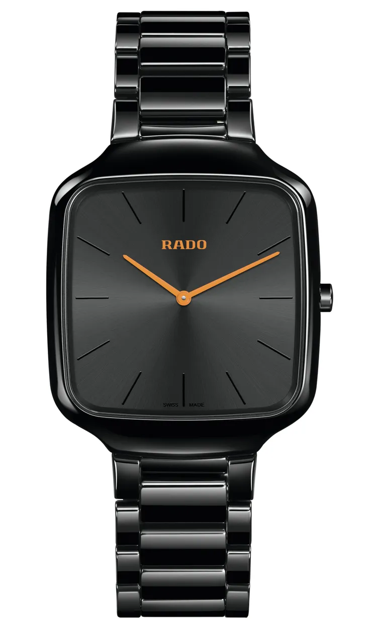 RADO True Squar真我方形系列R27054162，6萬2600元。品牌提供