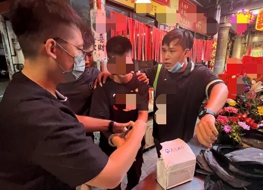 北斗派出所1天就逮捕3名車手，2名被害人合計被騙1630萬元。民眾提供