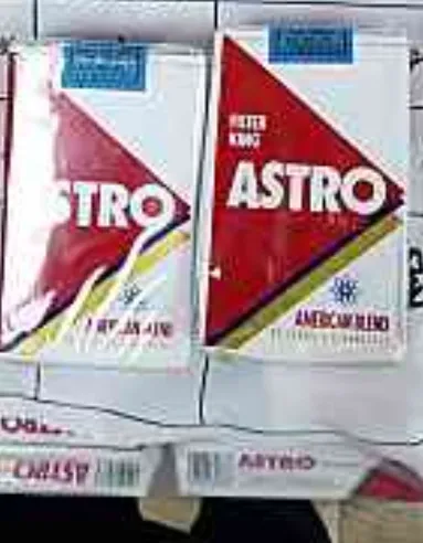 操作員利用操作吊車之機會，竊取銷毀違規菸品私自販售。翻攝畫面