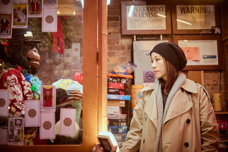 林嘉欣感性形容此次跟張艾嘉同台演出就像兩面鏡子，互相照映。東昊提供