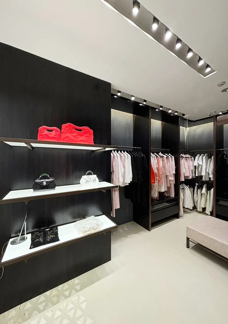 夏姿在台南西門新天地打造全台首間第三代全新形象空間。品牌提供