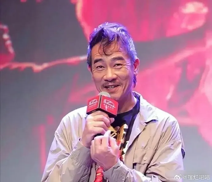 陳小春近照被指斷崖式衰老。翻攝微博