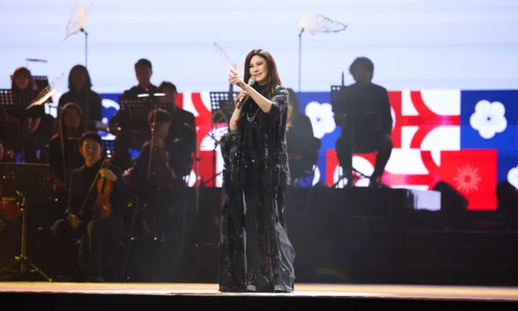 等了9年的江蕙，終於再現金嗓。臺北市政府觀光傳播局供照