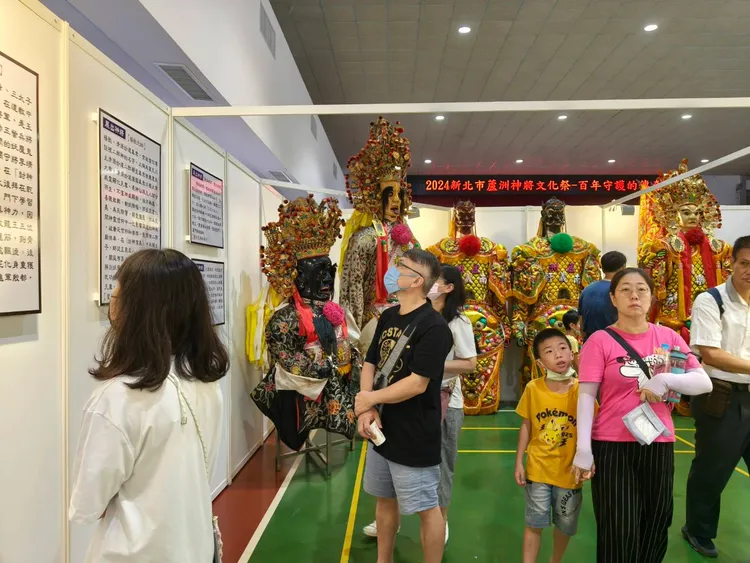 活動現場設置神將展示區，展出珍貴的神將文物與歷史故事，讓民眾了解神將文化的傳承與意義。公所提供