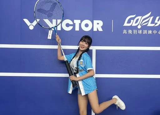 啦啦隊女神邊荷律初登《飢餓遊戲》被餓翻　峮峮1舉動讓她委屈喊：壞人