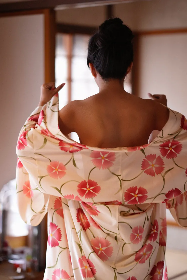 高宇蓁片中背部全裸上陣，為維持好身材長達三個月每天只吃一餐。后花園影像製作提供