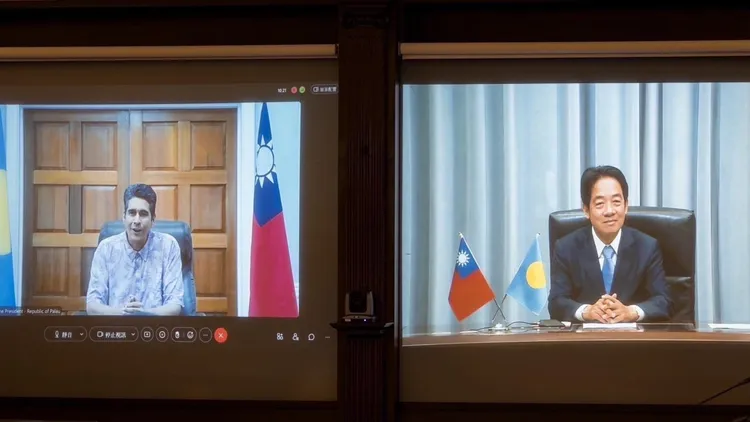 賴清德與帛琉總統惠恕仁。翻攝自 中華民國駐帛琉大使館