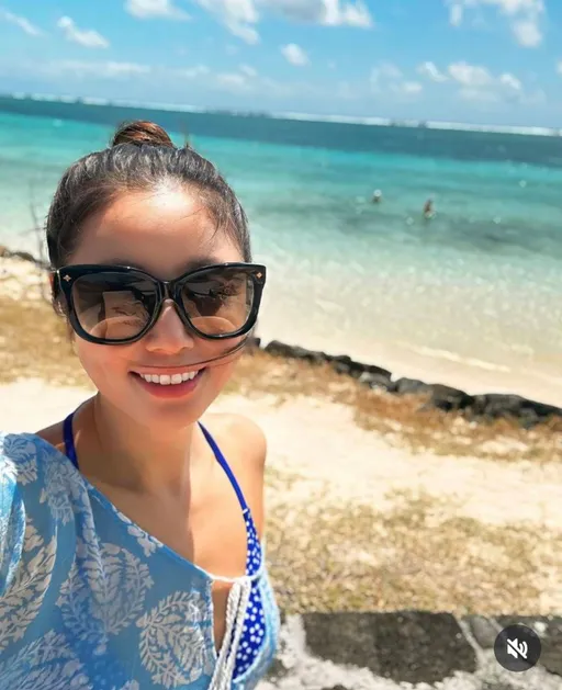 林心如曬比基尼照少女感美翻　釣出「女神女友」留言：好開心