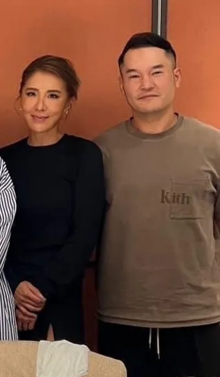 小禎曾和丁春霆出席星友聚會。翻攝佩甄臉書