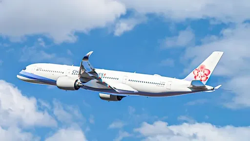 華航今班機空中故障!疑輪艙門收不回來 已返回桃機處理